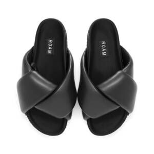 NEW ROAM women's foldy puffy sandals in black